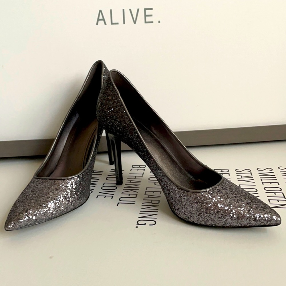 Michael Kors Claire heels glitter fabric gunmetal grey size 7.5
